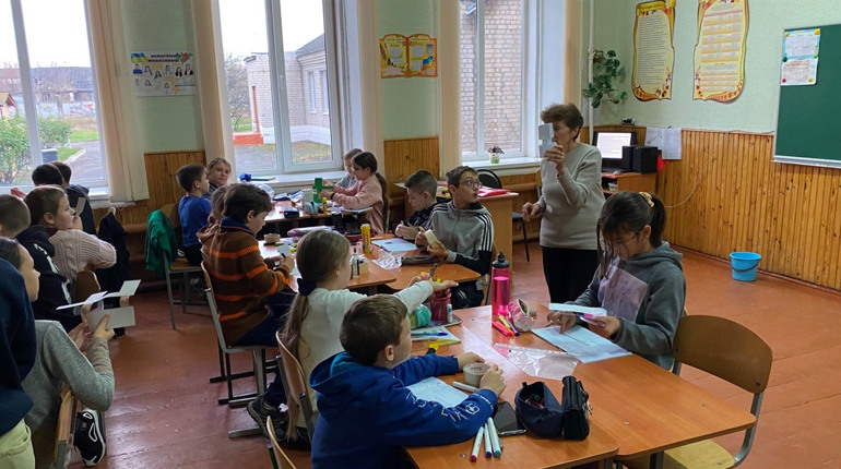 Для учнів гімназії провели STEM-урок
