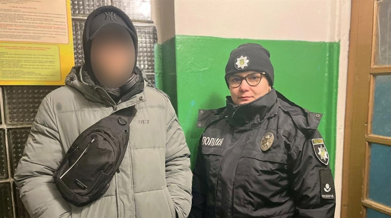 Шосткинські поліцейські розшукали зниклого 15-річного юнака