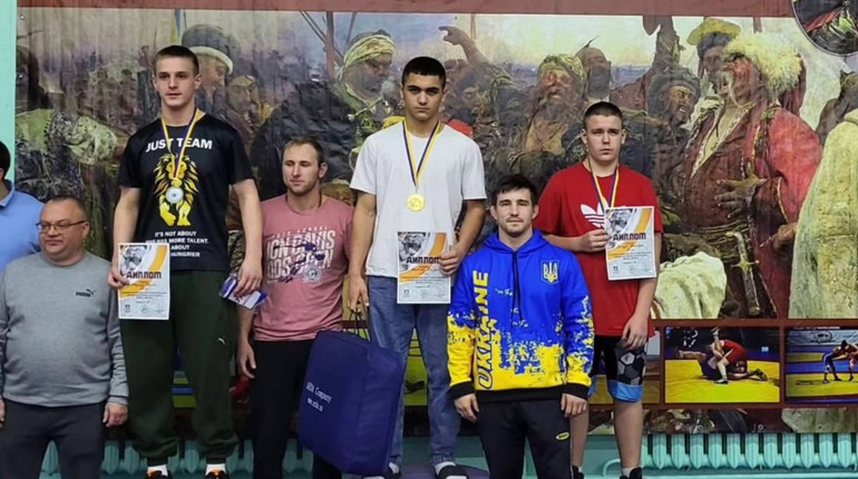 Южненські спортсмени вибороли призові місця на змаганнях у різних містах (ФОТО)