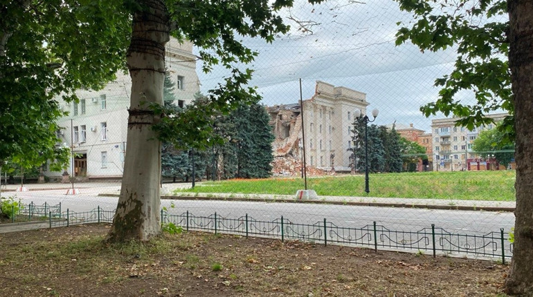 Понад 6 мільйонів гривень за пів року: скільки виплатили заступникам начальника Херсонської ОВА