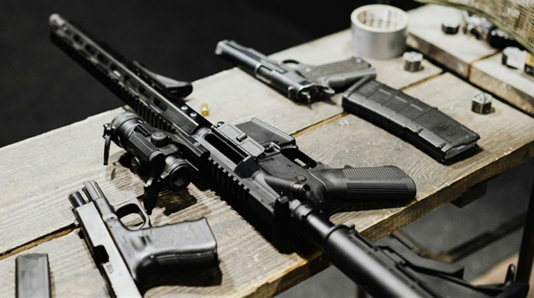 На Одещині у розшуку перебувають понад 27 тисяч одиниць зброї — дані МВС