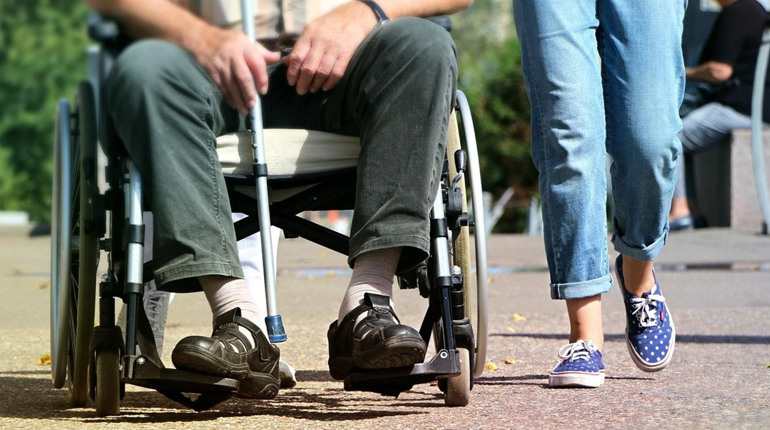 Послуги без черги: де закон гарантує пріоритет людям з інвалідністю