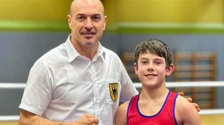 Глухівський боксер виборов перемогу на чемпіонаті в Німеччині