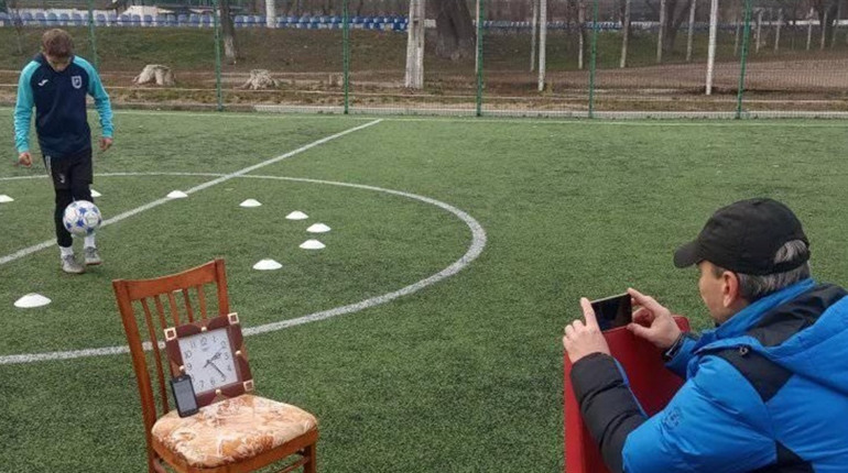 Як працює Первомайська спортивна школа на дистанційці: розповідає директор