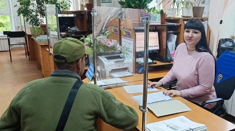 Послуги для ВПО від служби зайнятості у Жовтих Водах: як скористатися?