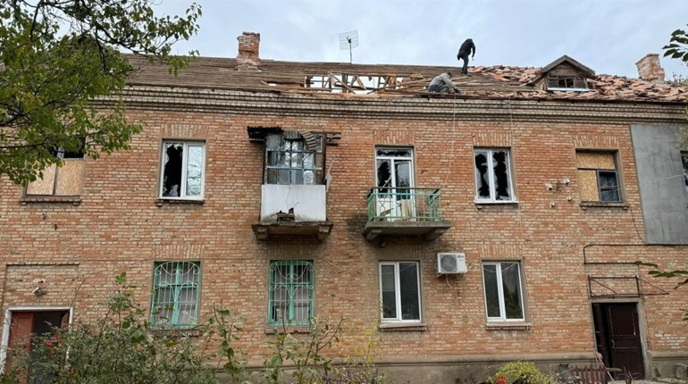 Ворожі обстріли Херсонщини: армія рф завдала ударів з артилерії, авіації та безпілотників