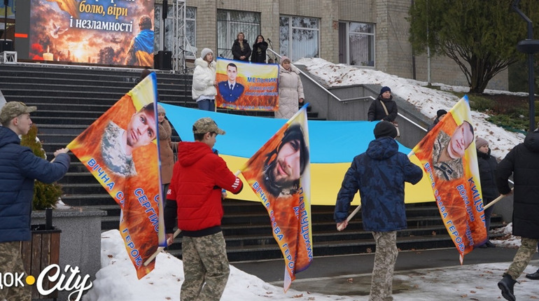 Герой, який загинув у перший день великої війни: городоччани вшанували пам’ять Олександра Мельника