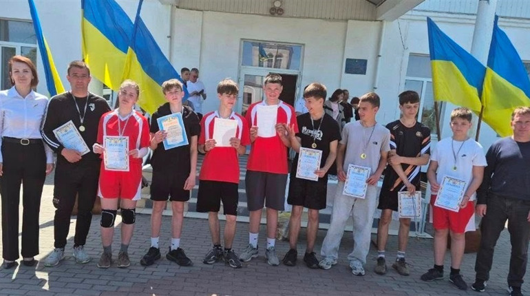 Волейбольний турнір на честь Героїв-земляків відбувся у Пашковецькому НВК