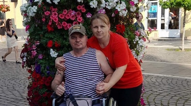 Дива кохання: як подружжя зі Знам'янки Ірина та Олег Ткаченки подолали шлях до одужання