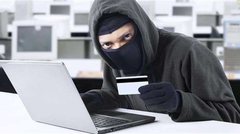 Аферисти ошукали мешканців Первомайщини на 30 тисяч гривень, пропонуючи дрова та легкий заробіток