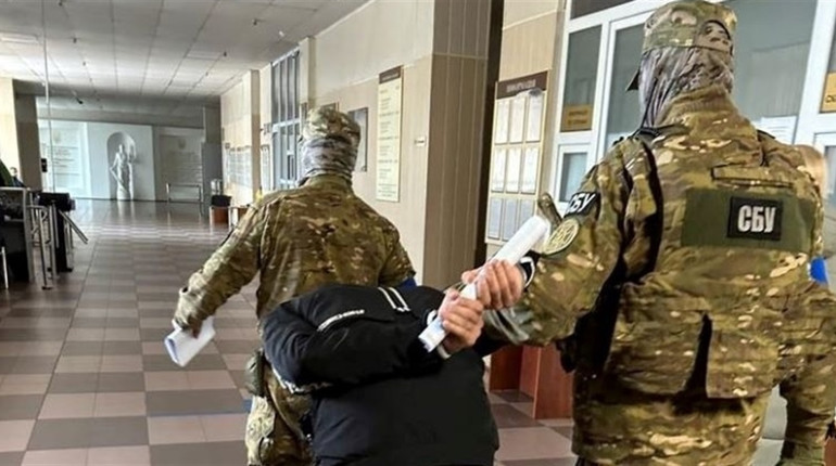 Під канабісом: любителю "русского міра" додали термін за сукупністю злочинів