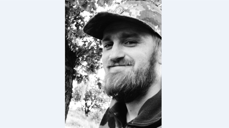 26-річний Захисник Василь Довбня переймався долею рідних та країни, тому гнав окупантів з Херсонщини