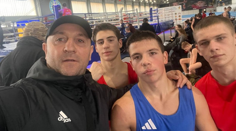 Виступ, за який не соромно. Первомайські боксери повернулись з Чемпіонату України