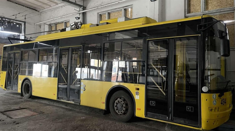В Херсоні частково відновлюють рух тролейбусів