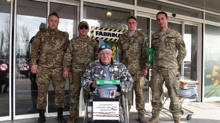Не втратити честь і гідність у цивільному житті часом важче ніж воювати