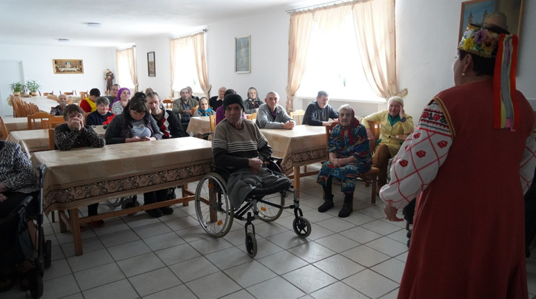 Новий дім. Непрості історії простих людей, які знайшли прихисток у Будинку милосердя