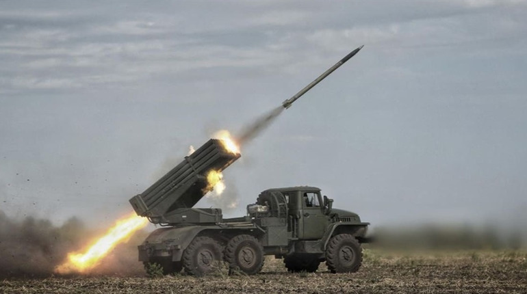 Ранок у Херсоні почався з масованого обстрілу з російських РСЗВ