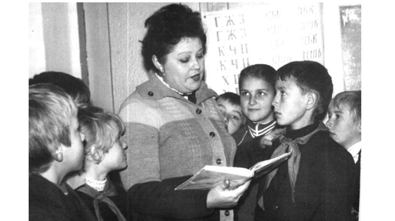 Про жительку Ширяєвого Раїсу Семенівну Мельник, яка з дитинства закохана в українську мову