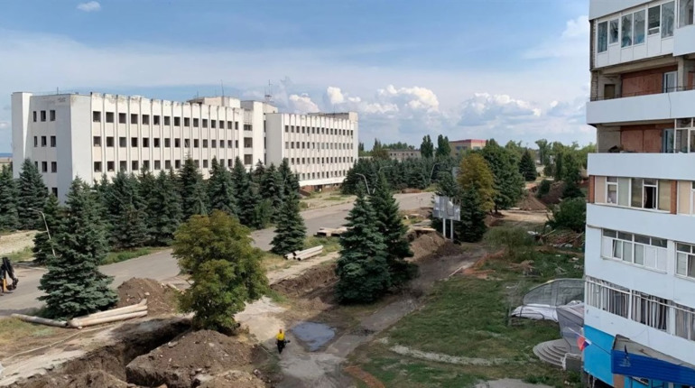 "Все у нас добре". Жителі окупованої Луганщини "звітують" про "покращення"
