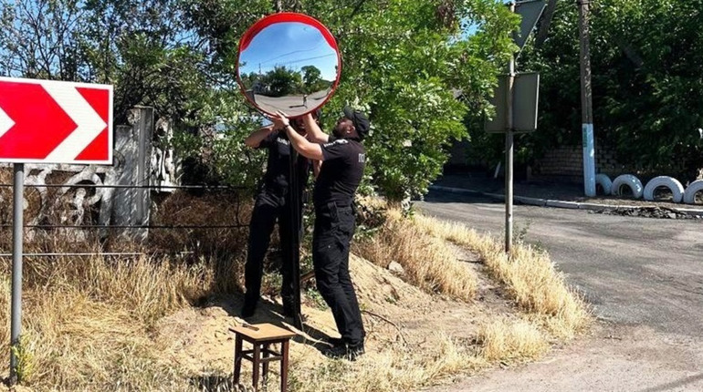 Нова оглядовість для водіїв: сферичні дзеркала на дорогах Вознесенського району