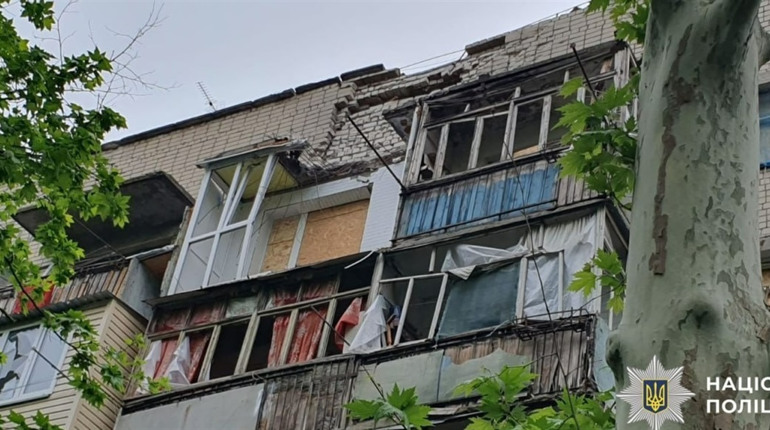 На Херсонщині армія рф завдала ударів по критичній інфраструктурі та житловим кварталам
