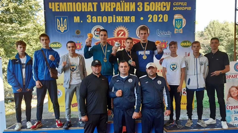 Херсонські боксери привезли три медалі з Чемпіонату України серед юніорів