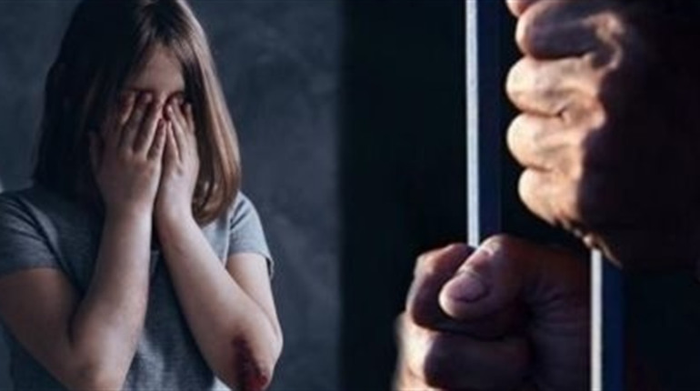 Під варту взяли 61-річного жителя Звягельщини, який вчиняв розпусні дії щодо 4 малолітніх дівчат