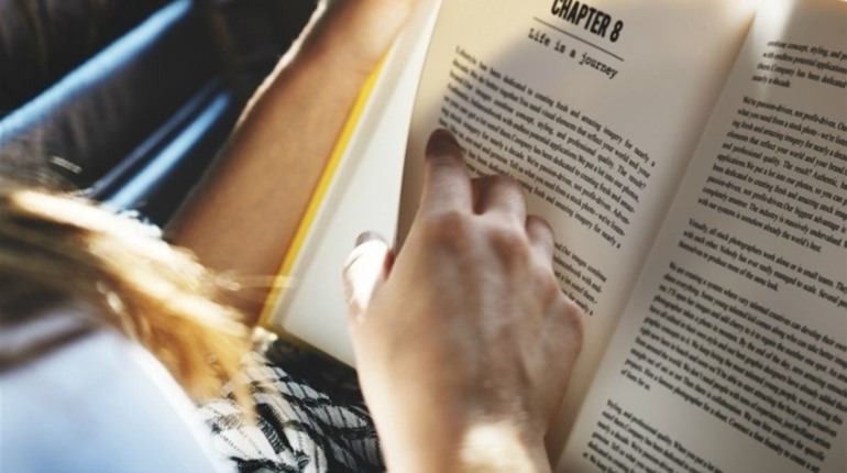 5 книг про Другу світову війну, які можна взяти у бібліотеці Нікополя