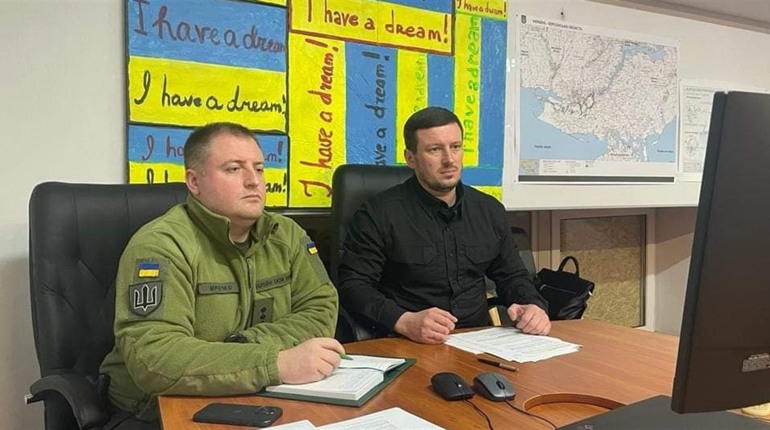 Президент відповів на петицію щодо звільнення херсонських очільників Мрочка та Прокудіна