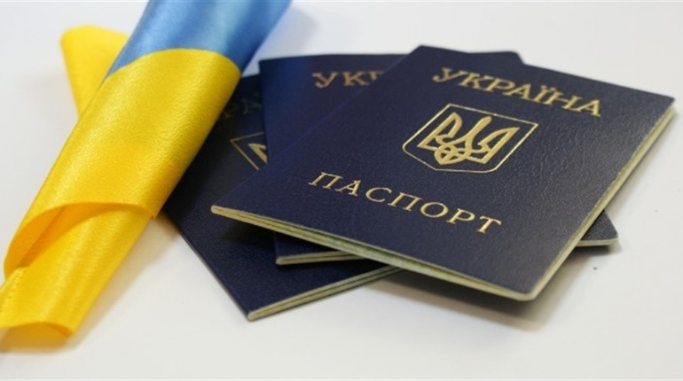 Для набуття громадянства України потрібно буде скласти комплексний іспит: що перевірятимуть