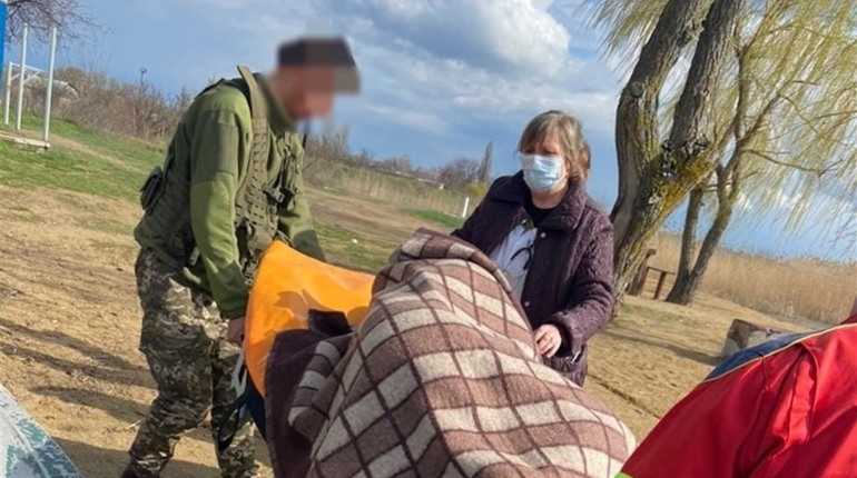 В Кучурганському водосховищі прикордонники врятували мешканця Молдови, який ледве не утопився