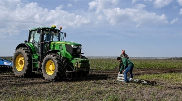 Прибрали до рук: як окупанти керують агросектором на ТОТ Херсонщини