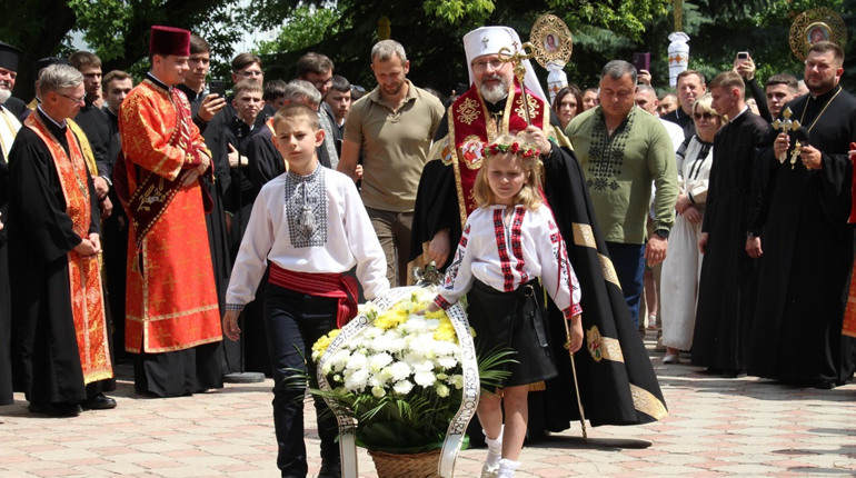 Пам’ять, яку не розстріляти: у Чорткові вшанували жертв Чортківсько-Уманської трагедії