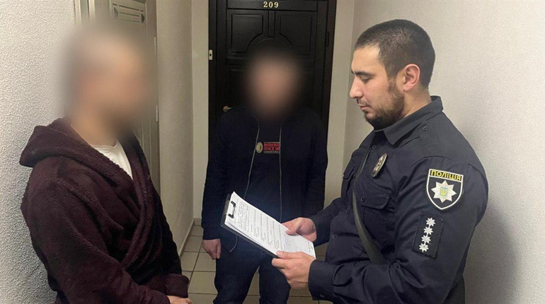 Кіберполіція викрила шахраїв, які видавали себе за державну "єДопомога" програму і ошукали громадян