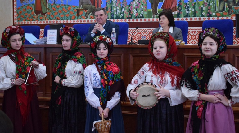 Харчування дітей пільгових категорій залишили без змін, у травні до питання повернуться