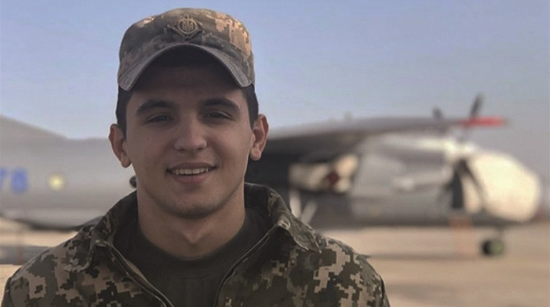 Напередодні фатального польоту Сашко Скочков дзвонив своїй вчительці - згадати шкільні роки