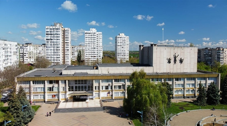 На території Южненської громади існує проблема тимчасового розселення людей з зони бойових дій