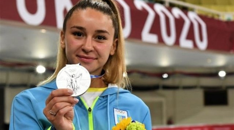 Історична медаль у карате — українка здобула «срібло» Олімпійських ігор