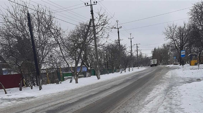 Рух автобусів з Біляївки на Одесу припинений через ожеледь на дорогах. Кільце працює