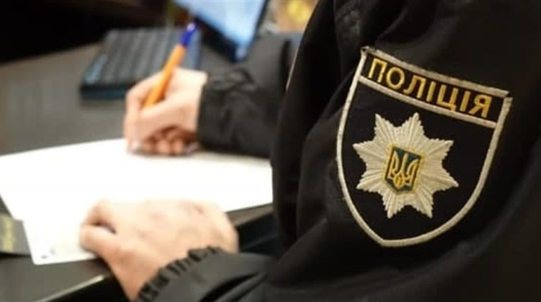 У Шостці поліцейські задокументували факт пропозиції хабаря