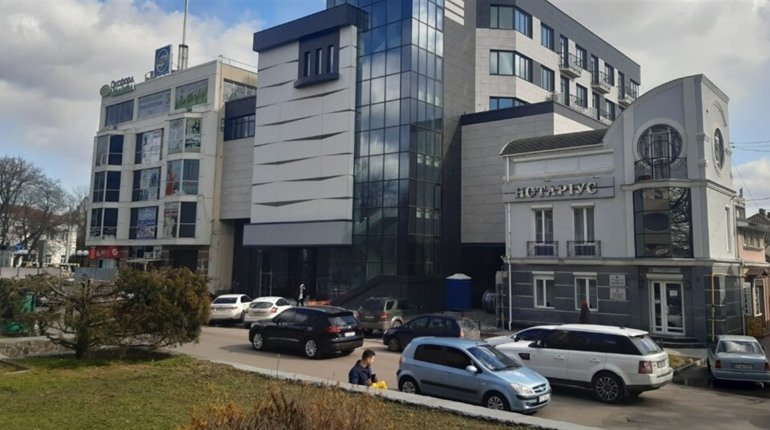ТОЦ «Адмірал» у Херсоні відкриває другу чергу: як це, відкритись під час карантину