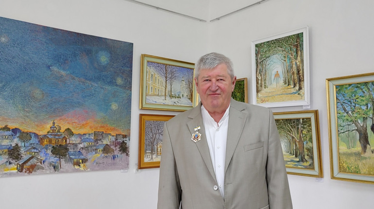 «Ретроспекція» уманського художника й архітектора Віктора Лісаченка вже відкрита для відвідувачів
