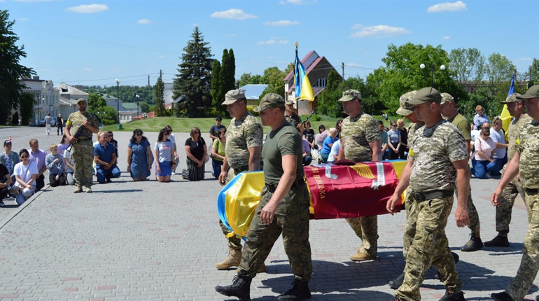 Тіло Героя-десантника зустріли у Лановецькій громаді Кременецького району