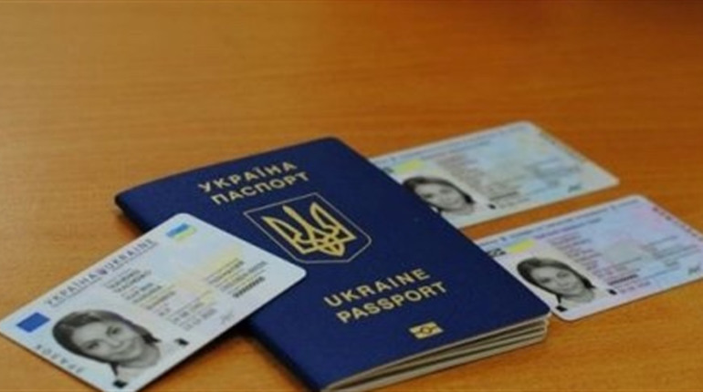 У Білопілллі тимчасово припиняють видачу біометричних паспортів: де їх можна отримати після 2 липня