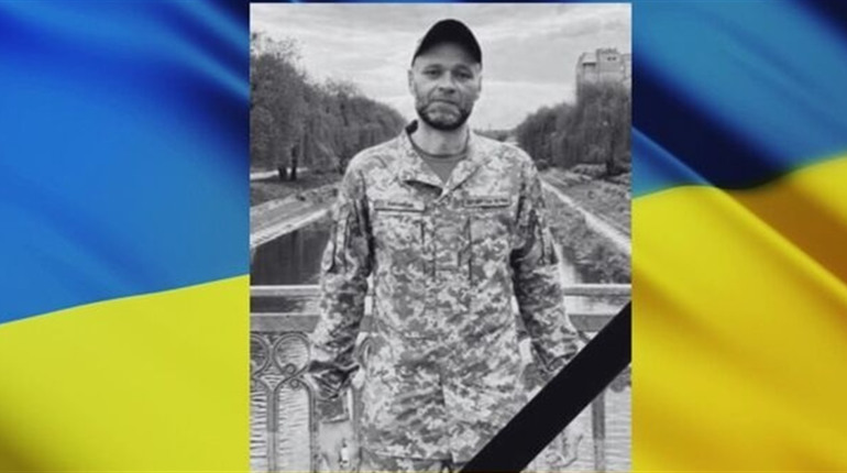 Віддамо шану Герою! Наш захисник Віталій Лосінець повертається додому на щиті