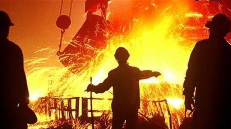Сьогодні працівники металургійної галузі відзначають професійне свято