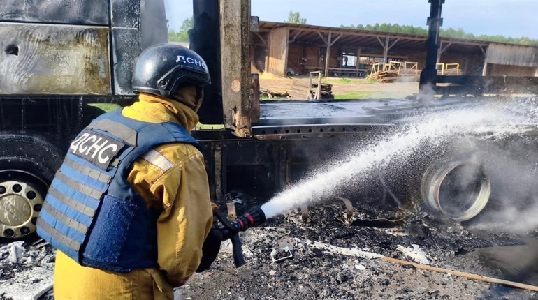 На Чернігівщині за добу поранено двох цивільних: ворог атакував підприємства, АЗС та адмінбудівлі