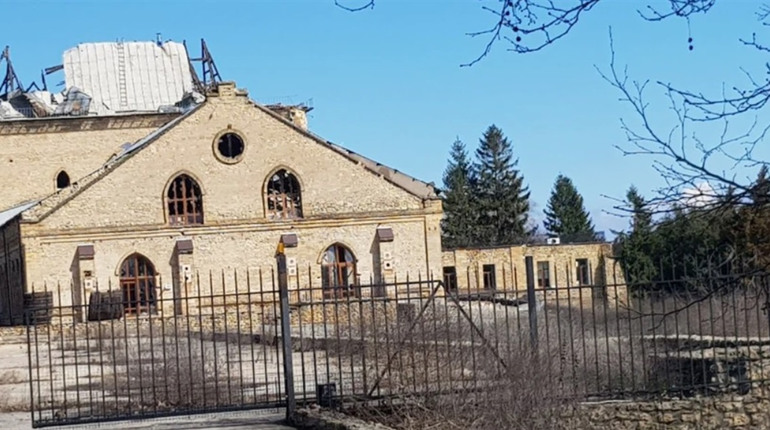 Музей історії Козацького, картинна галерея, Корсунський монастир: зруйновані пам'ятки Нової Каховки