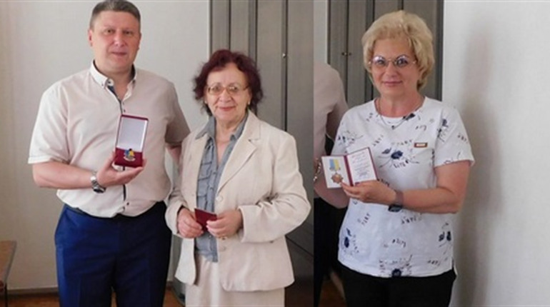 Два працівники Ніжинського вишу стали «заслуженими»
