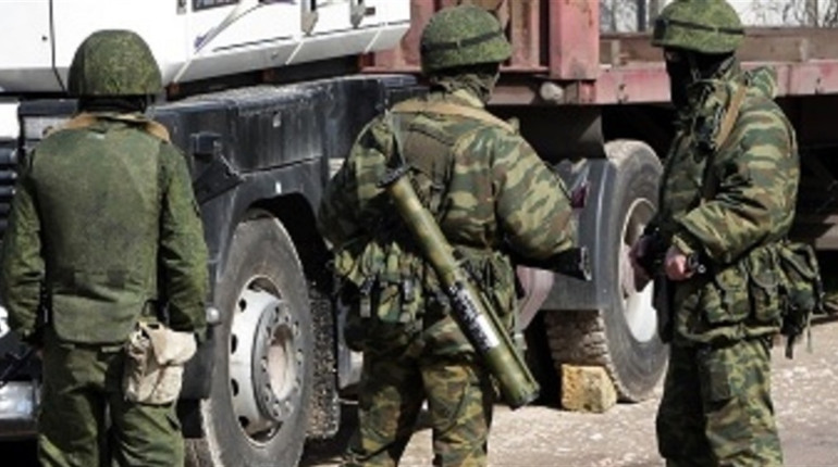 У Нижніх Сірогозах та Верхньому Рогачику окупанти і колаборанти захоплюють будинки — Нацполіція